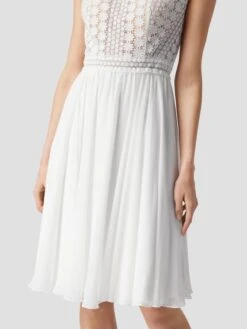 Luxuar Cocktailkleid Mit Floraler Spitze - Ecru -Guesi Bekleidung Geschaft 8kpkcdi274o3icpk8gp3eca788pkilic60p3iki79l65cjq59d1koga18d5kocqb6or54iak9h54ejpp693m6c346oqm8cb6ckr6cchk75ij6oj56kr36oj26thj4cpp64p3edg