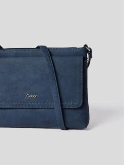 GABOR Crossbody Bag In Leder-Optik - Marineblau -Guesi Bekleidung Geschaft 8p1kac21859kgeaj6l4j6dhi7135ci9iad74ej2e850kecqf6t7j2chk91b4se9l6l54slimaopl2jai693j6cb56osj2chnchhm8phk69h38ob470oj2dph74s3cohpc9h6ac0