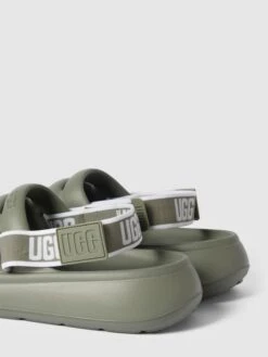 UGG Sandalen Mit Label-Details Modell 'FLUFF YEAH' - Olivgrün -Guesi Bekleidung Geschaft 8p2kqhhl88o52kij95352jae8t5l0c2l9kpkgca6752lckq46oskukie9d94sj9k750ksd1g9gr4gd2190o32d356crm8ob26co3id1kc4s30o9kc5hj8d9j70q32cr36ti34p0