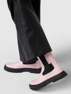 Viron Chelsea Boots Mit Statement-Print - Rosa
