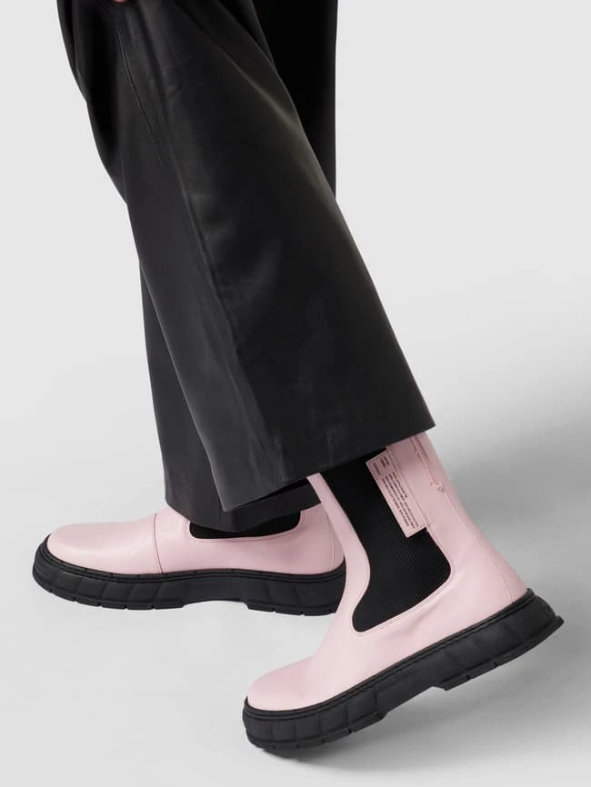 Viron Chelsea Boots Mit Statement-Print - Rosa 3 Viron Chelsea Boots Mit Statement-Print - Rosa
