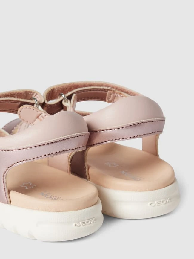 Geox Sandalen Im Metallic-Look Modell 'BOREALIS' - Rosé 4 Geox Sandalen Im Metallic-Look Modell 'BOREALIS' - Rosé – Bild 2