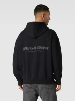 Pegador Oversized Sweatjacke Mit Label-Prints Modell 'Colne' - Schwarz -Guesi Bekleidung Geschaft 8p838lac9t650hpk90olak9ga95kgdq88p4jcli771158i2magp54hqf9p2l0h2m6db4gha390o3gh296t3jcob274r3ge1g6pi68d1kcgs3ce9pcgq66cj4coq66dpgcopj6og