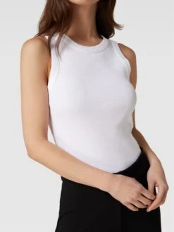 Drykorn Top Mit Geripptem Rundhalsausschnitt Modell 'OLINA' - Weiß -Guesi Bekleidung Geschaft 8p93giaf9cp4udi38554gk1g6p0kee2a98p56hi36h656habacskgdie696k4d1h890j6ea775154hagaco3gdr170sj2e9o68rm8c9kcgojce9p69i30cph71j68c9i6cq38cg