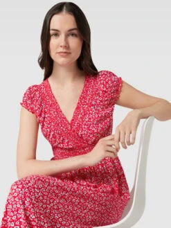 Apricot Maxikleid Aus Viskose Mit Allover-Muster - Rot -Guesi Bekleidung Geschaft 8pa32eaj9sokqci89cs38k2i9cokoiq56d8k6ii994s3ei2f75636ii56p6jadik8d650j2aacr3ci1p6t3j0o9k65j62pj36ph66phk74q30ob16cpj4cj6ccs34c1h6pj36dg