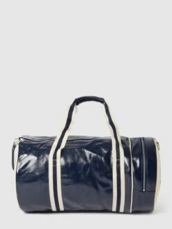 Fred Perry Duffel Bag In Leder-Optik Modell 'CLASSIC' - Marineblau -Guesi Bekleidung Geschaft 8sp4eh2189452j1g6t6jija28h3l0ii590pjila36d758kqh9ksl8l1lakr32l1o6h93aj2e8spk6ci868o3cc336oq32e1pc4qjcc1kc4qmae1o6cq64c1lcopj6phn6lgmaco