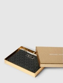 MICHAEL Michael Kors Kartenetui Mit Label-Applikation Modell 'KEY CARD HOLDER' - Schwarz -Guesi Bekleidung Geschaft 8t158i266t5jgh2kags38ki669a30h2194o34lia6d65aiqk9lakgkpg9cokeg9m8cokikif6oskudq4713madb564rm4ohj6ks66d9k75gm2eb6coqj2o9occpm2cho75j66og