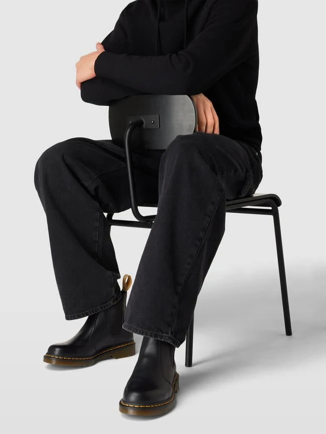 Dr. Martens Chelsea Boots Mit Gummieinsätzen Modell 'VEGAN' - Schwarz 3 Dr. Martens Chelsea Boots Mit Gummieinsätzen Modell 'VEGAN' - Schwarz