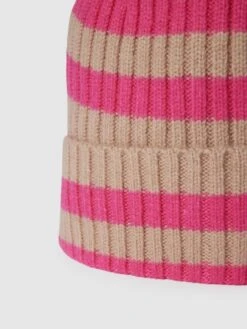 Jake*s Casual Beanie Mit Streifenmuster - Pink -Guesi Bekleidung Geschaft 8ta32ja77123ad296p1l8jia896kuh9i8h74mkal8cs54eajad7koghhagpjcdahagpksi2874qjiiiaap3jadhj68p34phm64o32c1kc8p66ohhc4o6cpho6hj68cb3ckr36co
