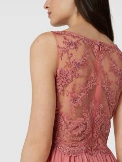 Laona Abendkleid Mit Floralen Stickereien - Lachs -Guesi Bekleidung Geschaft 90r48dal9h84ekhl9pakqdq18ksl4ihl6h8j8h1l6h44el236p3kcd2iap3k6jq76t732ghj7593eca28ko3eeb66kp3cc9m6pi3ic9k70s66oj5ckr3ac9l64qjechp68o6aog