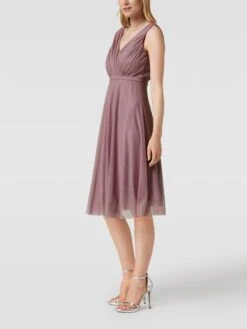 TROYDEN COLLECTION Cocktailkleid Mit Taillenpasse - Mauve -Guesi Bekleidung Geschaft 9134ek25915kej2jacq5cjagaoo4ed9o9dajghhk8oskie28651kggi3ad648i2690q4akhpa10kod27ap3j8p9h60p3ac34ckqm8cpk6spj2e9p60r3gd9i6lijapj6c5ijiog