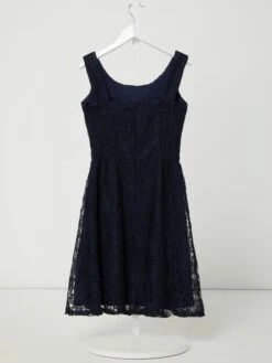 G.O.L. Kleid Aus Spitze Mit Zierperlen - Marineblau -Guesi Bekleidung Geschaft 917laja16ksj6ea88l83cdabap7j8iag68pk8j1j9p2j2cq98l258ihoada46gi9ad2l4cpm6p746gq8ago36e9n6lij8dhocos6ac9k6gqjie34c4p3ieb4cdj64cr164sm2oo