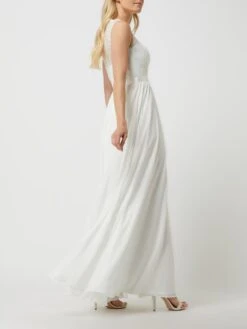 Luxuar Brautkleid Aus Spitze Und Chiffon - Offwhite -Guesi Bekleidung Geschaft 98s32ga98d4l6gql6p53gj2a6d4k6e1p9t94aj9j70rk4iqe991kse2j890j8chj94okui1l910ksh1l6t3j4e1jchi6ccb565i62cpk6dh38oj561i32c32cgrjedb26op6ac0