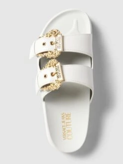 Versace Jeans Couture Sandalen Mit Plateau-Sohle Modell 'ARIZONA' - Weiß -Guesi Bekleidung Geschaft 98skmla988rkij218t8kcc2a6564ocic8h234kiiap5kachm6sr4cgqf9d9jec266h84me2a8l1kmjhmal3m6phmc8pjcohm74oj2p1k70qj0e1icopjaeb46hj66p3460ojico