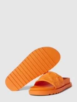 Guess Slides Mit Label-Print Modell 'FABETZA' - Orange 8 Guess Slides Mit Label-Print Modell 'FABETZA' - Orange -Guesi Bekleidung Geschaft 993kmdq7899j4diha99jce1n88qkokid9p9kag9k757j4jq58l442dqe6134ge1h6p33adpj8osj0jal6l3j4dj5corjcc3661i3ephkc8s30e1h6dgmcphi6dh3gd9o75hj2e0