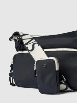 Joop Jeans JOOP! Jeans Umhängetasche Mit Label-Detail Modell 'JASMINA' - Marineblau -Guesi Bekleidung Geschaft 99638ghl89b4edim8h234k24a96k4cqbal1kel2mal9kggie9pajgiq66t130iq89d1kih1m710laiiia8o36phn65h32c1o60ojadpk74qmae9p65h3aohi71h68p9j6ti38c8