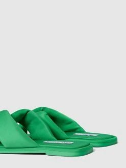 Steve Madden Pantoletten Mit Breiten Riemen Modell 'DIXIE' - Grün 9 Steve Madden Pantoletten Mit Breiten Riemen Modell 'DIXIE' - Grün -Guesi Bekleidung Geschaft 99akahhm8h14ch249grk8l2k84qk8kih956l2hq79d938ha5959l6k1k98q4cjia991j8lai8h338j259oo32db1cdi34dhmckr30chkc4pjie34ccr6ae9k6gq6ap34c9ij6c8