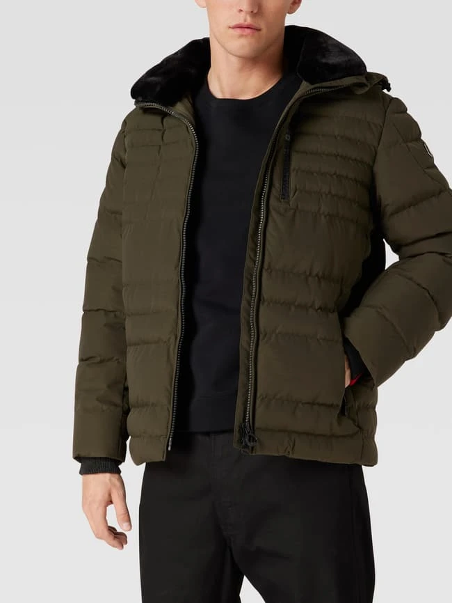Wellensteyn Steppjacke Mit Abnehmbarem Kunstfellbesatz Modell 'POLAR' - Olivgrün 6 Wellensteyn Steppjacke Mit Abnehmbarem Kunstfellbesatz Modell 'POLAR' - Olivgrün – Bild 4