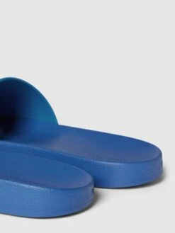 CK Calvin Klein Slides Mit Label-Detail Modell 'POOL SLIDE RUBBER' - Blau -Guesi Bekleidung Geschaft 9d950e2j8p332e9j9d1j8kq16so4seai60s4uki66t930j9ma5akmkhka97k4k2e855k2k2f9p14ckik6so64pj4cgpmap1m6hj3cphkc4o36ohi74o68cr664q64oph70sm8oo