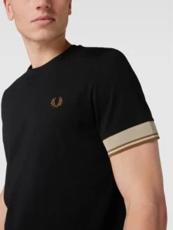 Fred Perry T-Shirt Mit Logo-Stitching Modell 'Contrast Cuff' - Schwarz -Guesi Bekleidung Geschaft 9db50gaj60r50k9g8h854i9g71350i2d9t3jed2h8l7lchaa755jgh9m693kgli68t93eia78crlcdpo6co30dpjcgsj4eb36gojao9kc9hj8oj564s3cc3160qm2c9h60ojapg