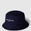 Fred Perry Bucket Hat Mit Label-Stitching Modell 'Graphic Branded Twill Buc' - Royalblau -Guesi Bekleidung Geschaft 9gsj0cpj89b3iiij9t44ukhg90s48hhk6sp52k9p64rksc9ka9a3giqdapakijida194igia9l2jaiak613j8e31cop68e356comco9k6dim2oj5cgqjic3564s68db470p30oo
