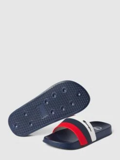 CHAMPION Slides Mit Label-Detail Modell 'ALL AMERICANS' - Marineblau -Guesi Bekleidung Geschaft 9h0lac9p716j2h1g7125alab7573ag9l6t2kuii79h33ikq9612l4i9l9d536ci5ad656dq28t14icqbako64p9pcorj0oj670o36c1k64p32e356os3coj26som2dj575ij4p0