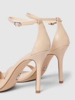 Steve Madden Sandaletten Mit Dornschließe Modell 'UPHILL' - Beige -Guesi Bekleidung Geschaft 9h256k2j9p9j0ki36154khq8agojci1i9p0koc9n9oo3ae2i8lakedpk61438ja368o52g9gah1kqci264o62dj3ccs3cd1g64q6cdpkccrj2oj3ckrj4ohoclhm6p1g69i32og