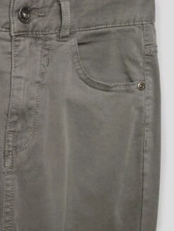 Garcia Hose Im 5-Pocket-Design - Dunkelgrau -Guesi Bekleidung Geschaft 9h652k276p54clhkaos4agi5al1jejpp70qj8kqk9t5j0lij61746la48ks3agq79col2c269cs4uii8aco68o9n71ij4dhm6dimcc9kc8o3gohiclj62e3469h68or4ckrj6c8