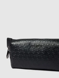 CK Calvin Klein Bauchtasche Mit Label-Details Modell 'BLOCK' - Schwarz -Guesi Bekleidung Geschaft 9h7j6k2k9134uia18t452kih9p4j6e2iap736ja4a114miic9opkccq971336k9k9takih1g74o4oiia613j0p1jc8p66dho64p34cpkc4r3ee36clj3ec33c4pmcohj61h6ce8