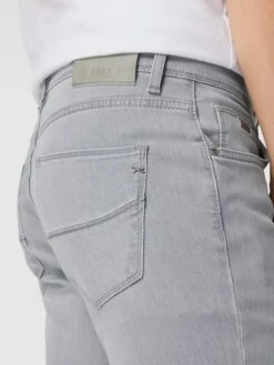 Brax Straight Fit Jeans Mit Label-Patch Modell 'Cadiz' - Hellgrau -Guesi Bekleidung Geschaft 9h8kuk226h9j4d2a855l2ghp6h3kaipj8d3kgkpn9pakil9kakp52khiah5l8cq7agqlada5618kqgq66oo68p1p70pjiphgc8rm6phk6or6ao9h64oj2d9g61ij4e3175i3iog