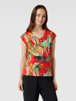 Marc Cain T-Shirt Mit Allover-Muster - Rot -Guesi Bekleidung Geschaft 9l6j6kho8584kkqc65338i29a1a4gjhh8sqj2hi9a8q4udi371546j299krjce1n8594qhhp8d54acqh613mccj16hij2e9pcdi36d1kcksm8e9nchh34ob5ccrj2d1l6go3gc0