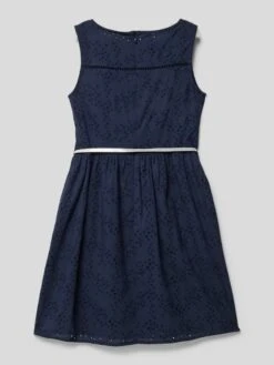 S.Oliver RED LABEL Kleid Mit Lochmuster Modell 'TG' - Marineblau -Guesi Bekleidung Geschaft 9lb36hid6d6lalhj6554ukah6l734h1l8ooj6jql99akoihmah1kkl236p656j2j6ko4ajqh615kskq88h3j6e9oc8om6o9g64s68c1k6som8o9h6gomapho6oq3ad9hc4q3ao8