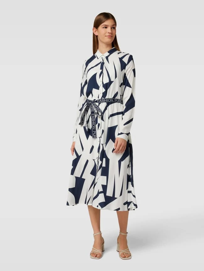 Emily Van Den Bergh Hemdblusenkleid Mit Bindegürtel Modell 'Letter' - Schwarz 6 Emily Van Den Bergh Hemdblusenkleid Mit Bindegürtel Modell 'Letter' - Schwarz – Bild 4