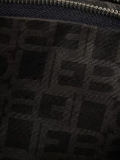 LIEBESKIND BERLIN Crossbody Bag Aus Leder Modell 'Mareike' - Dunkelblau -Guesi Bekleidung Geschaft 9p7lcli36cq4alae699jgdaa9da4ei2h6d4kmhic6gr50ja26l2jgjia9dakqga28h3l8gq39os4kipm8l3j6c1mcgp34chl74o3edpk74q64ohgcoomcd34c8s3cdj2cgrm2d8