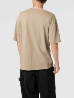 REVIEW T-Shirt Mit Unifarbenem Design - Schlamm 11 REVIEW T-Shirt Mit Unifarbenem Design - Schlamm -Guesi Bekleidung Geschaft 9sq3aihgad8ladph68o4eea48584uhij695lch2e9p8l2i2m6so4ckqe8h64cia491ajekq18d54aiai6l3j2cb16sqjgp33c8pm8c9k69j38e31chi6ae3564o30chicgrj2cg