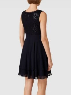 Jake*s Cocktail Cocktailkleid Mit Paillettenbesatz - Marineblau Meliert -Guesi Bekleidung Geschaft 9ss34e9m9op46k2ea4o32ia18l6l4e2i9h5k4h9l6os42d259orj4jii6sqkkkae758lcd269gq42h1g8oo3cd9lcpgjiphhcgojadhk68q3aohicgrj0dhh65hjicr270qm2cg