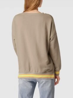 Miss Goodlife Sweatshirt Mit Statement-Print Modell 'MERCI' - Sand -Guesi Bekleidung Geschaft a11kol2l6t9k8j1m6go4mlal8oq58dqcagp3alhiakrj2h2g894jcea7ags3cgqeahb48hqfaos34h2mal3jao9p6pgm4p1o6kqm6o9kckq32e9pckqmce32cdhm6phm6ssjec8