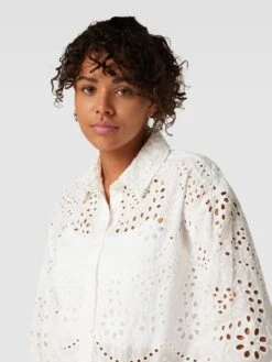 Only Bluse Mit Strukturmuster Modell 'LALISA' - Weiß -Guesi Bekleidung Geschaft a1734i1g9kqkkd1p896jak2795836gqb6964ahph99a3ekqc91448cakala32kq6911j4cim8db4kki5aco68db36kq38opkchj32p1k71gm2e9m61j3gob171ij0d9g74sm8e8