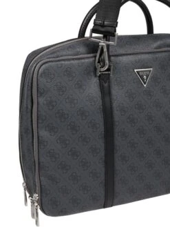 Guess Laptoptasche Mit Allover-Muster Modell 'VEZZOLA' - Schwarz -Guesi Bekleidung Geschaft a1752di79d84ukaj6h6l4dqmaoskoiqja594kiadal3j4laia13l2e2ka194olim70q30haf94rl4l9l913madhhcgr3gor36cp68p1kcgqj0ohg6lim8ohlcdi3cphkcoo64d0