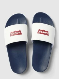 Levi’s® Acc. Slides Mit Label-Detail Modell 'JUNE BATWING' - Weiß -Guesi Bekleidung Geschaft a58j8dq1ah25aha6ad0kmgqj9994ehqi657l0caf9kr38lil7544sjq88d0l8kii8gr36did6cq44hhk9ko3cdpi61i66c9j68p3gchk61imao9h6gp6ac1k60p68c366hgjid0