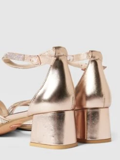 Buffalo Sandaletten Mit Paillettenbesatz Modell 'LILLY' - ROSE GOLD -Guesi Bekleidung Geschaft a8p44la19p2l2gpj8h5koiq2ad7kmkhg94s4iiq49t1kiea190r4uiq769a4uj1h91242kho6963ehpl6t3jae9l6sp6copo71j62d1kc5gmaeb2cli64o9gc9hj6dhn6os6ac0