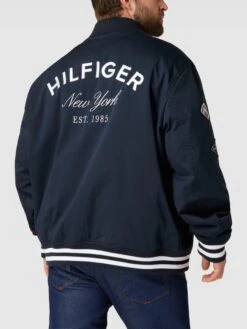 Tommy Hilfiger Big & Tall PLUS SIZE College-Jacke Mit Label-Stitching - Marineblau 11 Tommy Hilfiger Big & Tall PLUS SIZE College-Jacke Mit Label-Stitching - Marineblau -Guesi Bekleidung Geschaft a9336gihagr3ekig60rjeh279h1j0gq1a1832d2b9krksi1o84p4sdih996kce28917kelhha0s4mjq88h3jgdhp69imce9g61j6cp9k6th36ob674pmadhg6tim8oj1c8r62p0