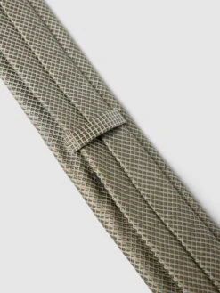 BOSS Krawatte Mit Allover-Muster - Lindgrün -Guesi Bekleidung Geschaft a965ciq3agqj0cia9oo32j2790okih9l850ksla36d2j4ha499ajggho6l8kggpk64p52jqd9go4alhl94o3gcho6sq36dr26gr3ge9kcos32e1ocph3eo9pchi66oho74p68do