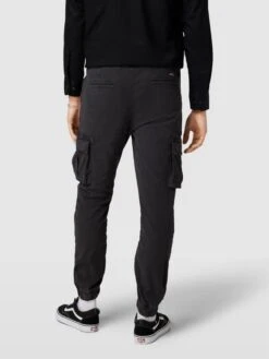 REVIEW Cargohose Mit Label-Detail - Anthrazit -Guesi Bekleidung Geschaft a994ii1l98o4ih1k6opk8ihl9srj0gie9l458gq3917j2g9i8l338gij8594ee9n75644h1p6d1jac9g6go64cj36csjioph74o6ce1kc5im4e9lckqm8p9k61i34cb16cr3gd0