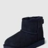 UGG Stiefel Mit Futter Aus Tierfell - Marineblau -Guesi Bekleidung Geschaft acqkek2e70qkoji6697k6ka391242i2j898jadagal1l6hqh6h6kujpm8d4ked2f9133ac2lap73ccaha0o38pb46dhj6dhpchgm8phk6cq3ceb46so30chi6spj0o9hckpj2p8