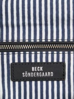 Becksöndergaard Hobo Bag Aus Leder Modell 'Aurora' - Dunkelgrau -Guesi Bekleidung Geschaft ad242lil8db50j2ga8sl4ihgags4ulajal9jchq4698j4ghg9sokke2960ok6gq798s52kpjap25cgqi98o6ad1ncdh68d9k64q66cpk6ti3ee1h6phjip9i74pjgdr360o3ac0