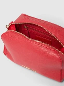 VALENTINO BAGS Umhängetasche Mit Label-Applikation - Rot -Guesi Bekleidung Geschaft agp58la98l74eha97584gea26cq48ihk74qj2iqj716l4jqm8h23ek2e9so38eah9l24ghqh919kai2aaoo32oj6c8qmco9j68rjaohkc9i38ohp75gj4e9n74q3aopo6goj2pg