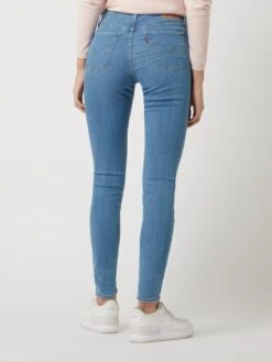 Levi's® 300 Shaping Super Skinny Fit Jeans Mit Stretch-Anteil Modell '310™' - Hellblau -Guesi Bekleidung Geschaft agr50gi2699j6jab7555ahpj9d652l9h99448ki58h7kikhm8d542hakad2l4kae6d4jck1n98qkijad8h3jidhicop6adpmccs3ae1k6grjce1j6kojce1lcpi68cppcoqj4p8
