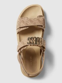 Guess Sandalen Mit Label-Detail Modell 'FABELIS' - Beige -Guesi Bekleidung Geschaft ah1l4dam9p74ucaa9h5l0iib9d7jclaga175aiph991kil1o6524oda69p1k6lhi6d6ksc2iadaksdqa9ko6ap1m6cs34dpn6oom4d1kclgjcoho6opm4phk6kqjgd9gc9j64e0