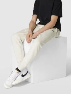 Nike Sweatpants Mit Elastischem Bund - Offwhite -Guesi Bekleidung Geschaft ah3keiq3agrkgdhn84q58di49da4ui1m71256j9k6oskud2a6cpkuc268d4lal2j9534oial8taj0hhi893jeob4c4o32d1g6dh38phk69i32e9m61gm2cpi61hjac34c4pjeco